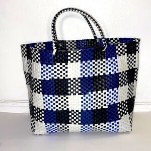 NEW...Blue💙,Black🖤,White🤍 tweeted beach bag OZ from Forever21